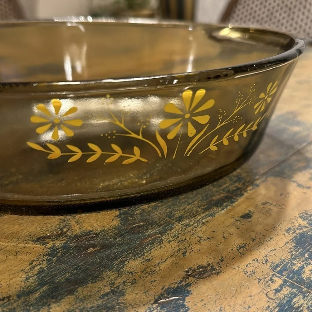 Jeannette Glasbake Loaf oval Pan Amber Yellow Daisy with Textured Bottom